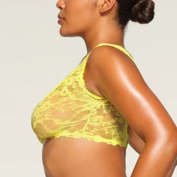 NWT SKIMS Stretch Lace Intimates Plunge Bralette In Yellow Neon Lingerie Bra - Picture 4 of 8